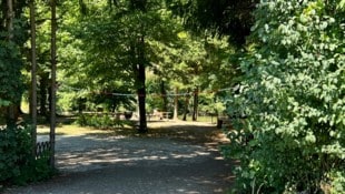 Vor „Witti’s Ranch“ ist ein Hinweis für Camper aufgestellt, dennoch soll es sich laut dem ...