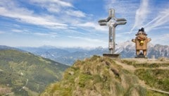 Rein in die Wanderschuhe und rauf auf den Gipfel: Bei so einem Panorama ein sehr reizvoller ...