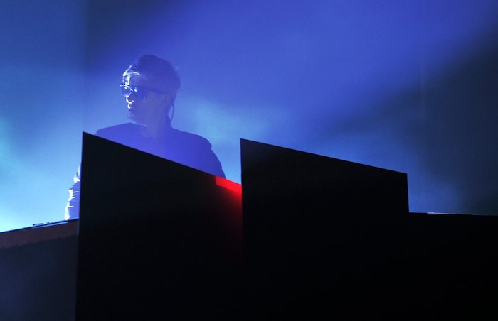 DJ Kavinsky, mit bürgerlichem Namen Vincent Belorgey, bei seinem Auftritt beim Musikfestival ...