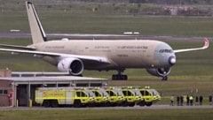 Der in Melbourne gestartete Jet landete nach exakt 24 Stunden und 24 Minuten Flugzeug im ...