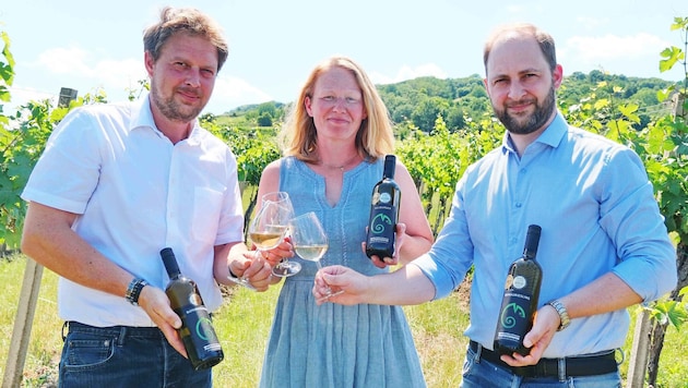 Gunther Taufratzhofer (re.) mit Bruder Michael und Mitarbeiterin Lucia Preissl