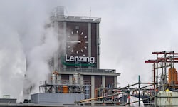Faserhersteller Lenzing hat seinen Hauptsitz in der gleichnamigen Gemeinde in OÖ.