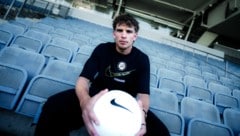 Luis Balbo beim Foto-Shooting in seiner neuen Heimat Liebenau.