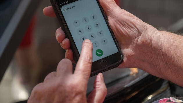 Per Telefon wurde ein 87-Jähriger auf lukrative Angebote hingewiesen – und abgezockt.