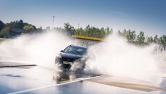 Plötzlich aufschwimmende Reifen – es gilt rasch, richtig und entschlossen zu reagieren, das kann ...