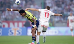 Fenerbahce um Jayden Oosterwolde (l.) setzte sich gegen Zabrze durch.