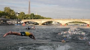 Spektakulär: Freiwasser-Schwimmen in der Seine.