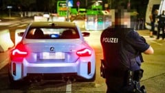 Die Roadrunner-Szene in Wien-Favoriten in der Filmteichstraße hält sich weiter hartnäckig.