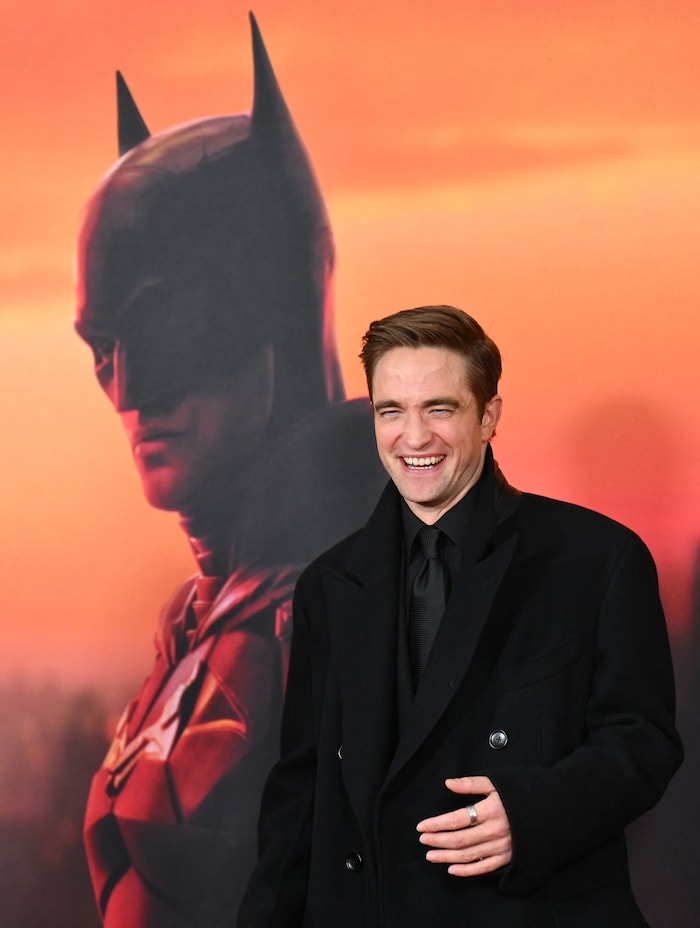Weil Robert Pattinson wieder als „Batman“ vor der Kamera steht, sieht seine Tochter ihn ständig ...