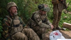 Ukrainische Soldaten in einem Training, das sie auf den Kriegseinsatz vorbereiten soll