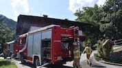 Die Feuerwehren führten Nachlöscharbeiten und abschließende Kontrollen durch. 