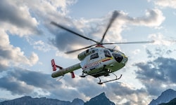 Die Dreijährige wurde mit dem Rettungshubschrauber ins Krankenhaus geflogen.