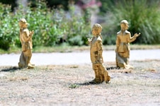 210 Figuren wurden entwendet.