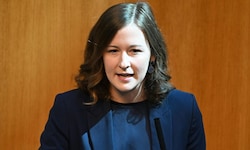 Ministerin Claudia Bauer arbeitet an einem Verbot des Politischen Islams.