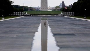 Dem „Reflecting Pool“ sollte unter Donald Trump zu neuem Glanz verholfen werden. Das Projekt ...