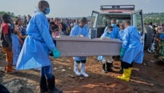Innerhalb der vergangenen Woche wurden in der DR Kongo so viele Ebola-Tote wie in keiner ...