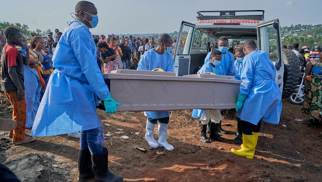 Innerhalb der vergangenen Woche wurden in der DR Kongo so viele Ebola-Tote wie in keiner ...