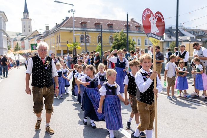 Die Kindervolkstanzgruppe Villach begeisterte