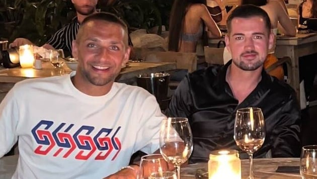 Pinzgau-Duo im gemeinsamen Urlaub: Joey Zottl (li.) und Semir Gvozdjar.