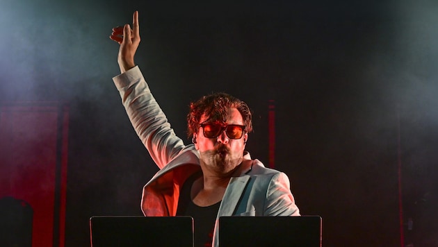 Parov Stelar brachte mehr als 5.000 Fans an den Traunsee