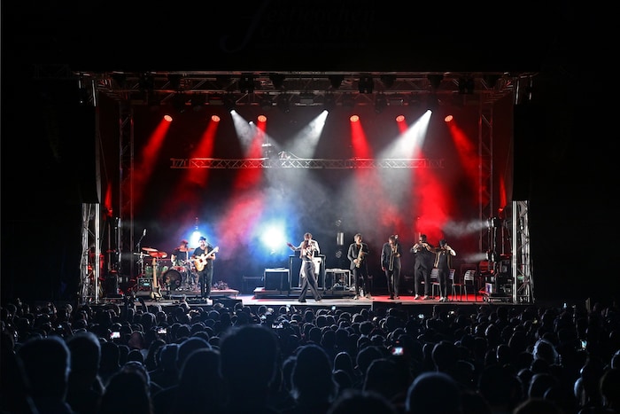 Kleine Bühne, großes Konzert – Parov Stelar lieferte in Gmunden einen denkwürdigen Abend ab.
