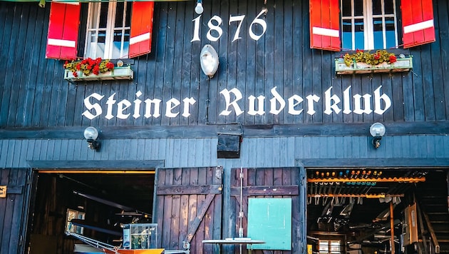 Das historische Bootshaus, das früher an einer anderen Stelle stand.