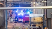 Aus einem Werksturm im Unternehmen Kemira drangen am Sonntag Flammen. Mittlerweile ist alles ...