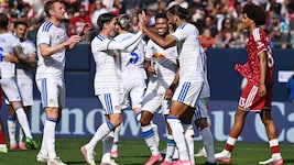 Ifeanyi Ndukwe (re.) und Co. mussten sich Leeds United geschlagen geben.