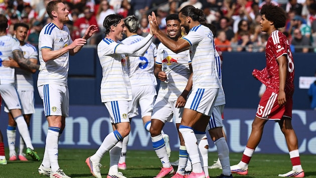 Ifeanyi Ndukwe (re.) und Co. mussten sich Leeds United geschlagen geben.