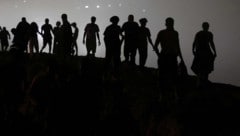 Marokko spricht von rund 40.000 Migranten, die Ceuta erreichen wollten. Die spanischen Behörden ...