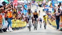 Im steilen Zielsprint der dritten Etappe setzte sich der Franzose Damien Urciel knapp vor „Team ...