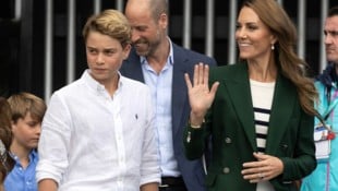 Für Prinz George beginnt ab September die Zeit auf dem Elite-Internat Eton. Im Vorfeld werden ...
