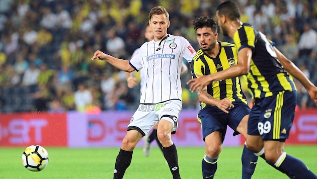 Stefan Hierländer war 2017 beim letzten Duell gegen Fenerbahce in Istanbul dabei.