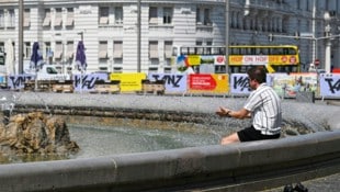 Von der Sonne sollte man sich bei den Temperaturen derzeit eher fernhalten – auch, wenn die ...