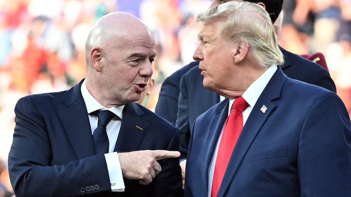 Gianni Infantino (li.) und Donald Trump
