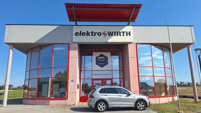 Der Firmensitz von Elektro Wirth in Steinbrunn.