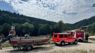 Die Berufsfeuerwehr Klagenfurt wurde zu einem Taucheinsatz nach St.Paul im Lavanttal alarmiert.