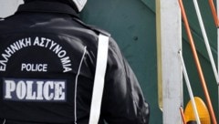 Polizisten waren nach der Meldung eines Obdachlosen auf die Leiche der Frau gestoßen.