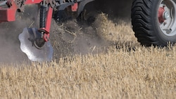 Ein Mann in Graz-Umgebung erlitt einen Herzinfarkt bei Arbeiten am Traktor. (Symbolbild)