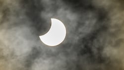 Am Abend des 12. August wird eine partielle Sonnenfinsternis in Österreich zu sehen sein. An ...
