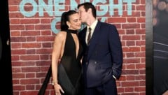 Sängerin Dua Lipa und Schauspieler Callum Turner haben in New York erstmals als Ehepaar an einer ...