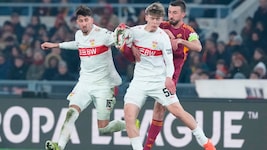 Nicht nur der 18-jährige Yanik Spalt (M.), der vergangene Saison für den VfB Stuttgart in der ...