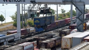 APA/HARALD SCHNEIDER Der Hafen Freudenau