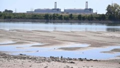Sollte der Donaupegel weiter sinken, wird es aber auch für die letzte noch arbeitende Turbine im ...