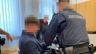 Der junge Russe tischte vor Gericht einige Märchen auf. Die vorsitzende Richterin glaubte ihm ...