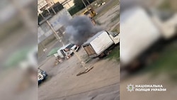 Die Drohne jagte den Verkäufer und explodierte anschließend neben ihm. Der Mann erlitt ...