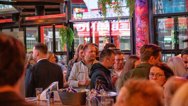 Coconut Spielberg bietet Sommer-Feeling, kreative Drinks und Partys als Treffpunkt im Murtal.