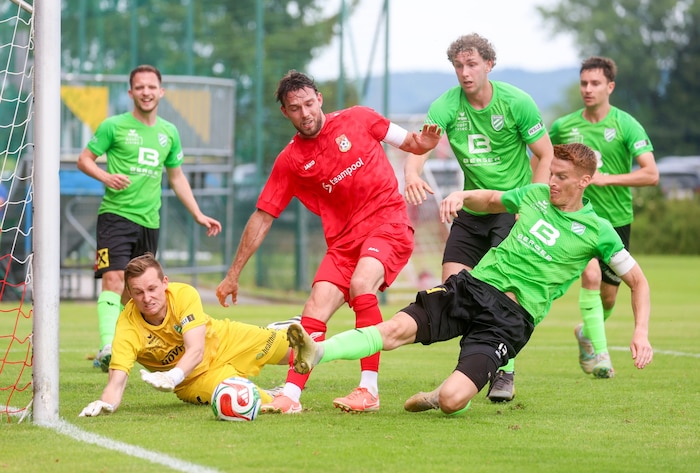 Grünau (r. Pertl) trifft am Samstag auf Steyr.