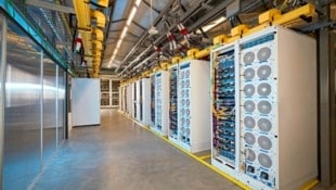 Microsoft Das Innere einer der großen digitalen Schnittstelle, wo vor allem der KI – durch innovative ...