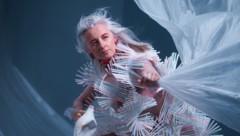 Crystn Hunt Akron bei der Performance